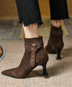 main image0New Autumn Winter Ankle Boots Round Heeled Fashion Short Boots Side Zipper Thick with Metal Decoration