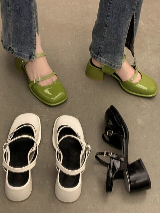 main image1Non slip Round Toe Sandals Shoes Ladies Casual 2022 Summer Hollow Beach Elegant Shoes Korean Fashion