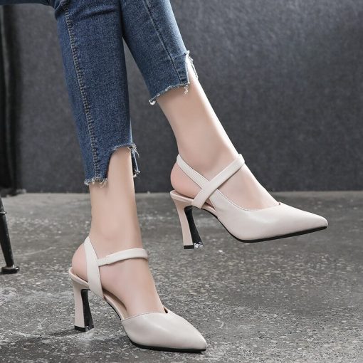 main image1Soft Leather Solid Color Sandals Women 2022 Summer New Style Thick Heels with Baotou Fashion High