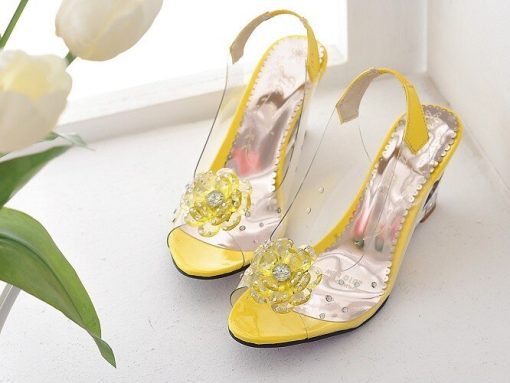 main image2Akexiya 2021 Fashion SummerHigh Quality Wedge Heel Sandals Casual Shoes Women Stylish Transparent Open Toe High