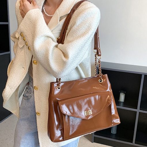 main image2Women s Casual Shoulder Bags Quality Oil Wax Skin Tote Bag Simple Brand Designer Handbag Female