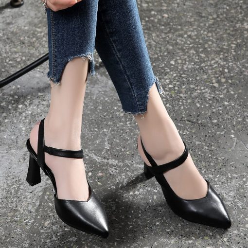 main image3Soft Leather Solid Color Sandals Women 2022 Summer New Style Thick Heels with Baotou Fashion High