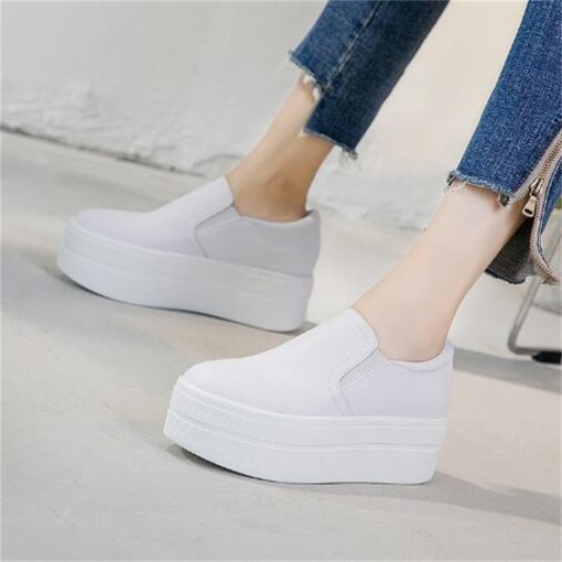 main image4Hot 2022 New Spring Top Cowhide Platform Shoes Woman Sneaker Non slip Comfort Winter High Heels