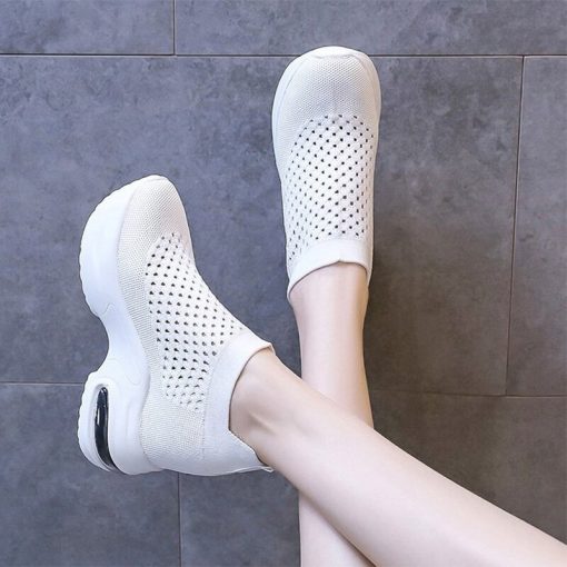 main image4Women Sneakers Breathable Female Knitted Shoes Thick Bottom Walking Shoes Soft Comfortable Spring Air Cushion Summer