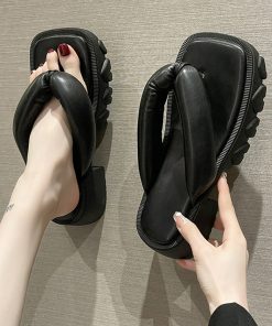 main image1Rimocy Thick Bottom Platform Flip Flops Women 2022 Summer Clip Toe Chunky Heels Slippers Woman Square