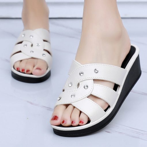 main image1Women s High Heel Slippers Summer Wear Thick Bottom Fashion Home Non Slip Mother Shoes Soft