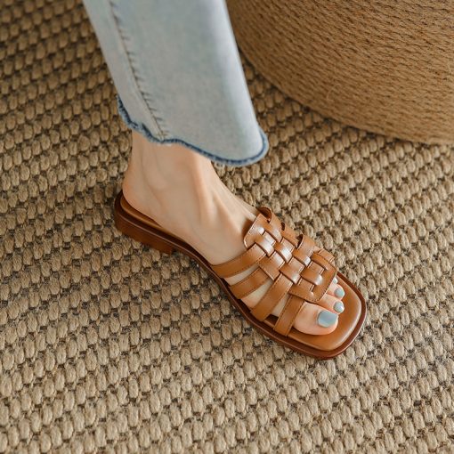 main image2New Summer Women Slippers Square Toe Braided Flat Bottom Females Sandals Fashion Leisure Solid Breathable Non