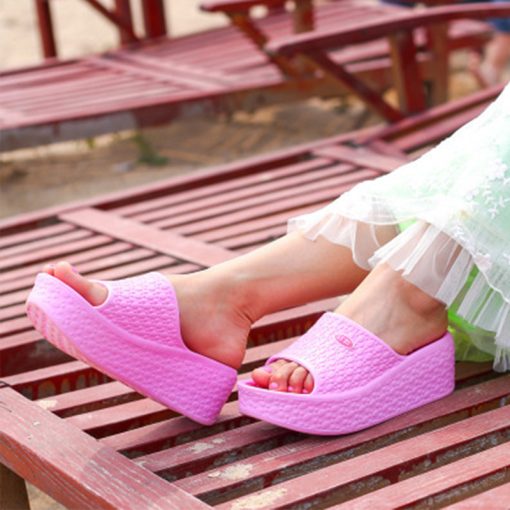 main image3Summer Woman Slippers Thick Bottom Platform Open Toe Females Shoes Solid Non Slip Ladies Sandals Wear