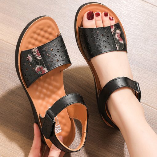 GY5iSummer Woman Sandals Genuine Leather Women Soft Bottom Casual Non slip Flat Sandals Ladies Walking Shoes