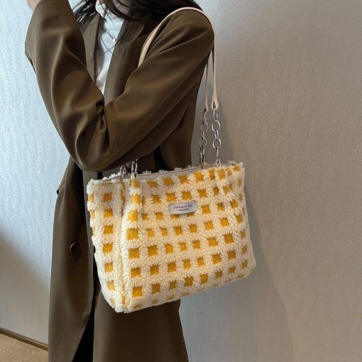 eZCGLEFTSIDE Soft Plush Shoulder Side Bag for Women 2022 Trend Fashion Design Big Zipper Cloth Hand