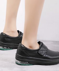 f7GPWomen Sneakers Nurse Clogs Summer Nurse Shoes Female Health Work Flat Non slip Soft Hospital