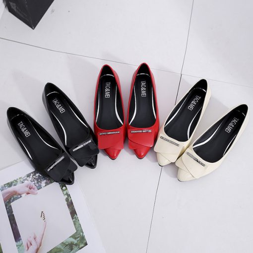 tBmf2020 Elegant Red Pointed Toe Flat Shoes Women Patent Leather Flats Fashion Slip On Ladies Shoes