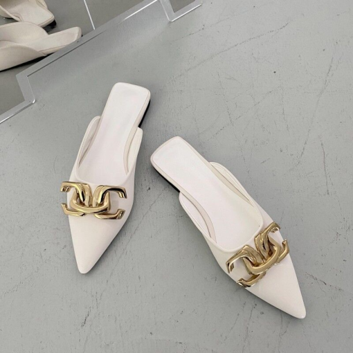 Summer New Pointed Temperament Half Slippers Female Metal Decoration Women's Flat Sandals and Slippers Lazy Flat Mules