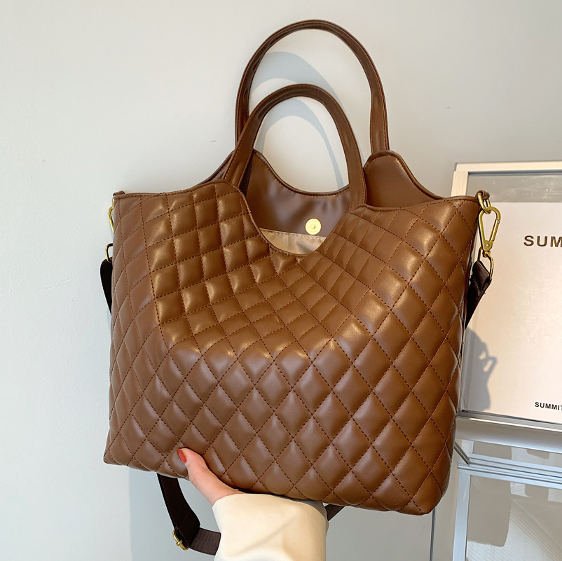 2jBKCGCBAG Large Capacity Women Tote Bag Lingge Designe Luxury Handbags 2022 Quality Leather Shoulder Bag Simple