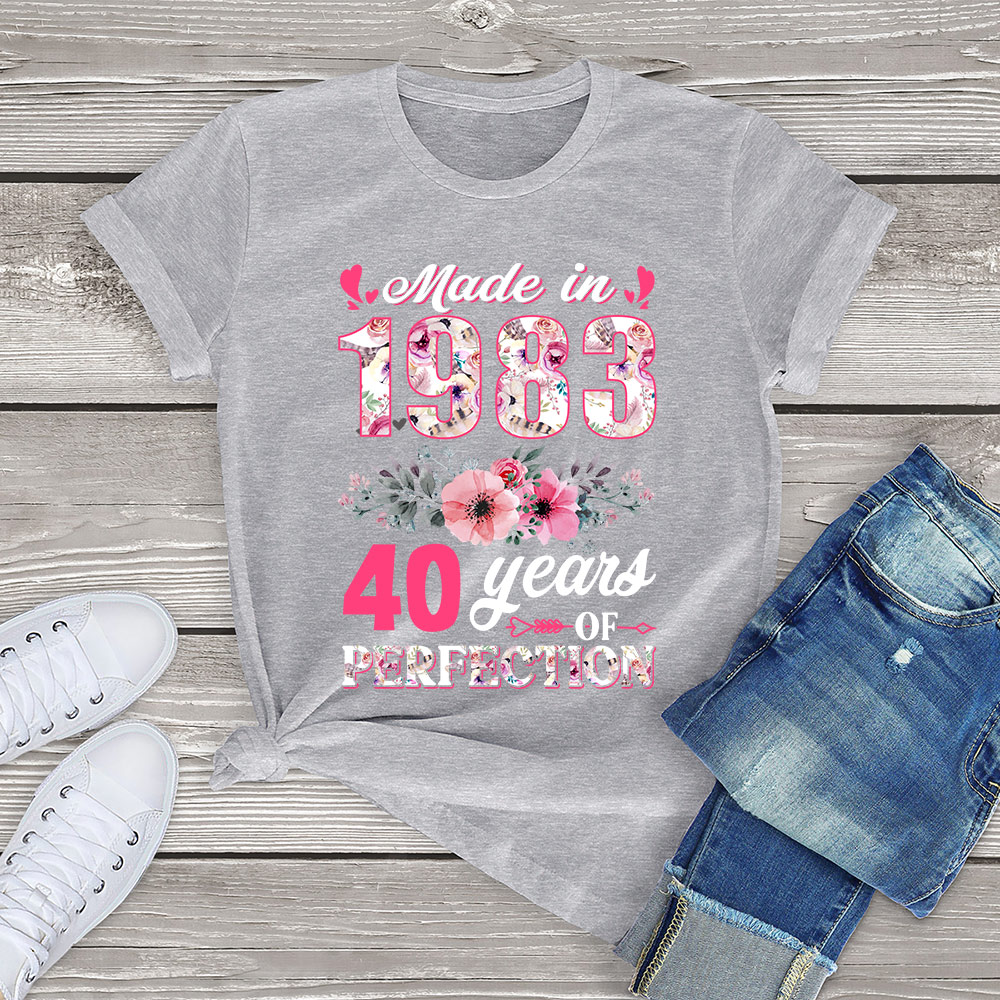 H6PNMade In 1983 Floral 40 Year Old 40th Birthday Gifts Women Casual Flowers T Shirt Harajuku
