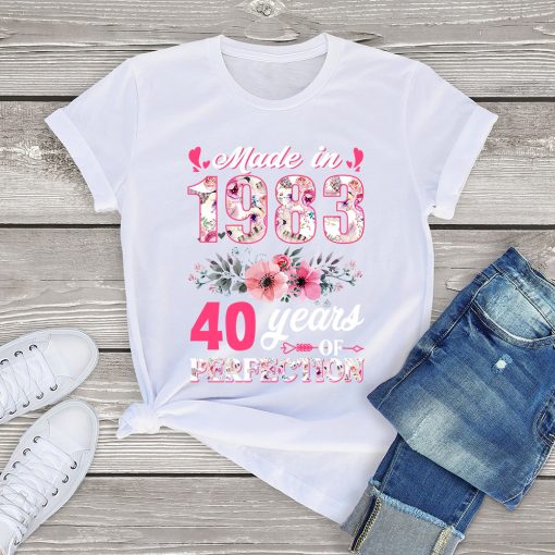 RtMlMade In 1983 Floral 40 Year Old 40th Birthday Gifts Women Casual Flowers T Shirt Harajuku