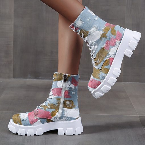 eZMv8 Style Fashion Women s Shoes Breathable Thick soled Retro Slip on Combat Boot Fashionable Design