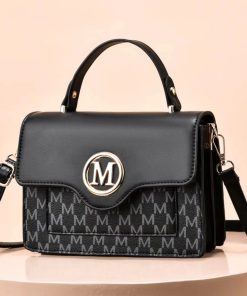 YMN5New 2023 Fashion Brand Bill Shoulder Small Square Bag Handbag Simple Texture Messenger Bag Designer Women