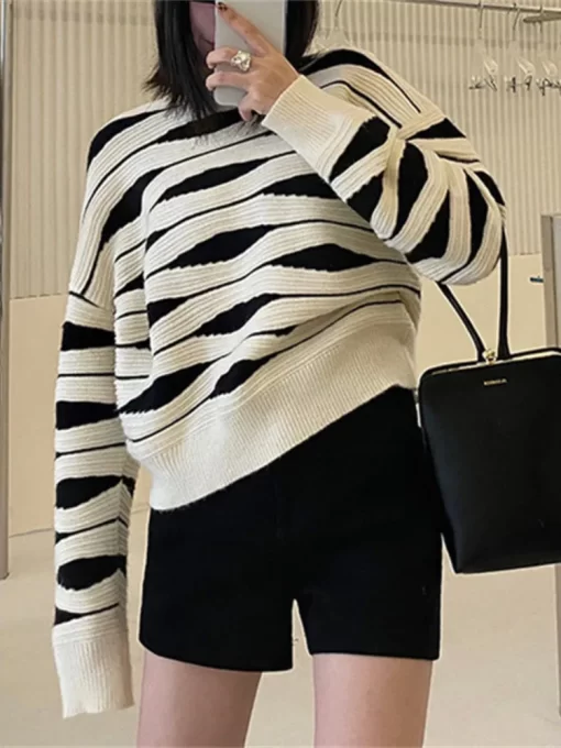 3AIPWomen s Winter Sweater 2023 Oversize Loose Pullover Casual Korean Fashion Print Striped Knitted Pullover for
