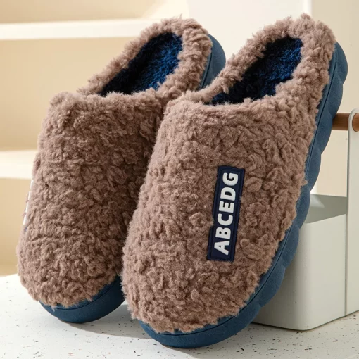 Y1Z22023 New Winter Fulffy Fur Slippers Men Plush Fleece Flat Slippers Sweet Thick Soled Indoor Cotton