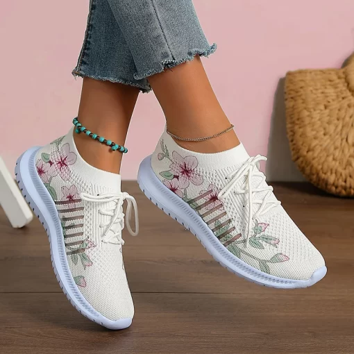 jeLtRimocy Fashion Printed Knitted Sneakers Women 2023 New Lightweight Breathable Flats Woman Lace Up Non Slip