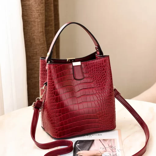 AvQSBucket Bags for Women Trend 2023 Designer Luxury Handbags Famous Brand Messenger Shoulder Bag High Quality