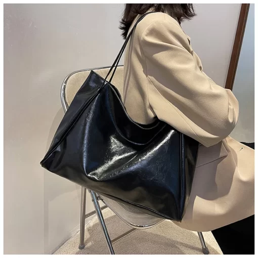 CdBeWomen Tote Bag Fashion Underarm Pouch Large Capacity Soft Pu Leather Shoulder Bag Retro Crossbody Bag