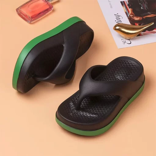 OtKOwomen s flip flops summer outdoor and indoor thick soled sandals 5cm increase height slippers for