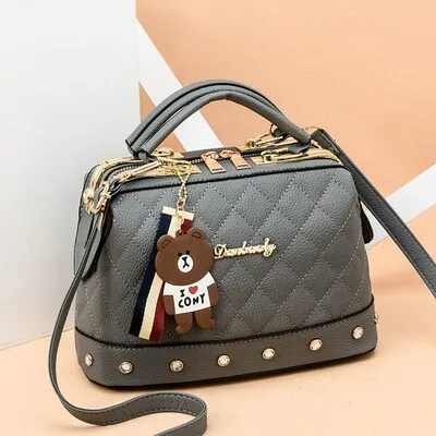 2ZJeManufacturer of fashionable new single shoulder diagonal small bag in spring and summer 2023