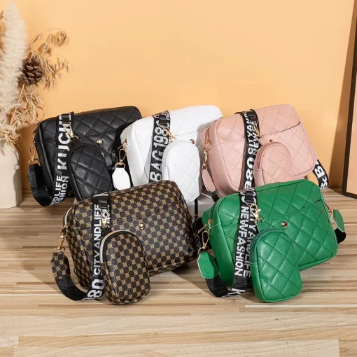 CJpiWomen s bag 2023 new Korean version all match simple rhombus messenger bag casual fashion shoulder