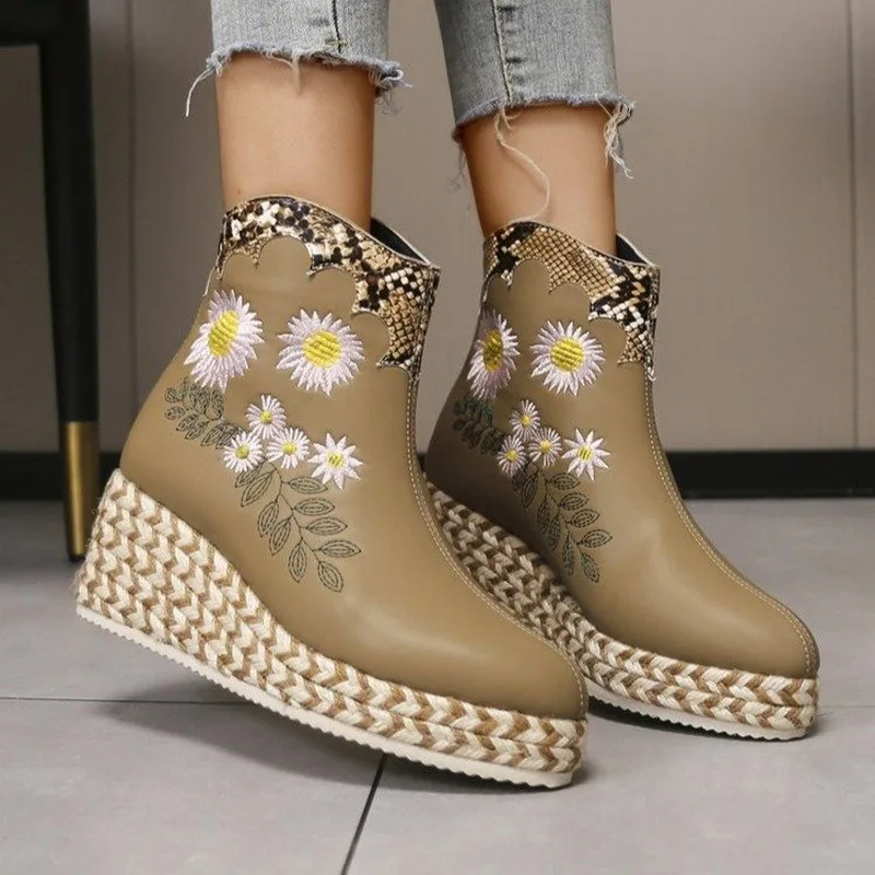 G6KLRetro Women Ankle Boots British Style Wedges Embroidered Casual Leather Shoe Comfort Thick High Heel Western