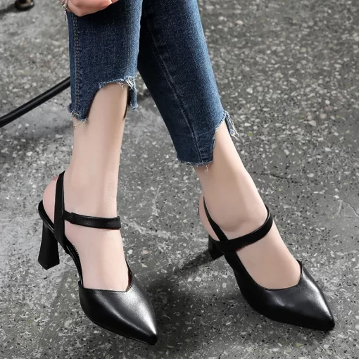elHXSoft Leather Solid Color Sandals Women 2022 Summer New Style Thick Heels with Baotou Fashion High