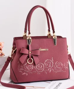 BXlbwomen bag Fashion Casual women s handbags Luxury handbag Designer Messenger bag Shoulder bags new bags