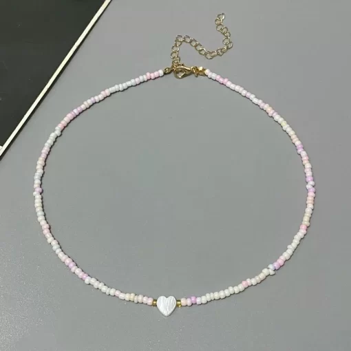 px02New Nature Shell Love Heart Choker Necklace for Girl Spring Summer Fashion Small Colorful Glass Beads