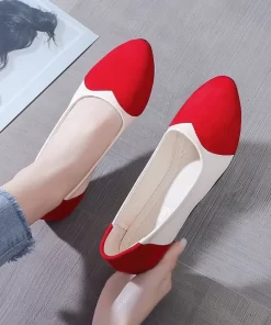 New Large Size Flat Sole Women Shoes Fashion Round Head Heart shaped Comfort Soft Sole Casual.jpg