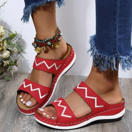 Women Slippers Retro Summer Shoes Wedge Women Sandals 2023 Simple Embroidery Platform Beach Slippers Open Toe.jpg 640x640.jpg (3)