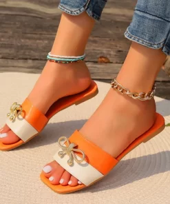 2024 Fashion Luxury Women s Slippers Square Toe Chain Slippers Flat Slide Sandals Beach Flip Flops.jpg (1)