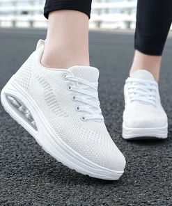 New Plus Size 42 Women Shoes Fashion Hollowed Out Breathable Sneakers Women Outdoor Comfort Lightweight Casual.jpg (2)